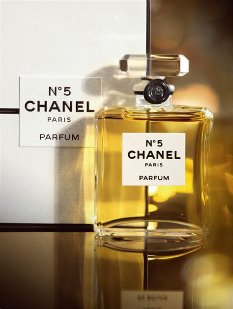 chanel n 5 notas olfativas|Chanel 5 eau de parfum.